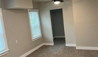 992 5TH Ave, Akron, OH 44306