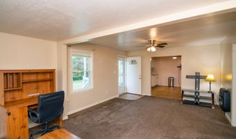 93 Lyall Hill Dr, Alderson, WV 24910
