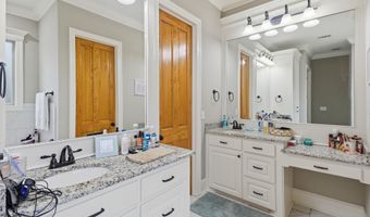 152 Grandeur Dr, Brandon, MS 39042
