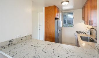 949 Ala Nanala St 501, Honolulu, HI 96818