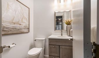 2174 Overlook Ct, Ann Arbor, MI 48103