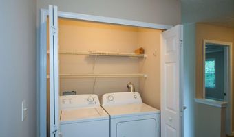 1045 Winthrope Chase, Alpharetta, GA 30009