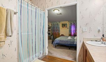 1837 Quail Roost Dr, Alford, FL 32420