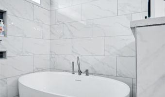 2011 County Road 1590, Alvord, TX 76225