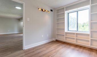 200 N PICKETT St 311, Alexandria, VA 22304