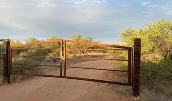 1760 W Eagle Way, Amado, AZ 85645