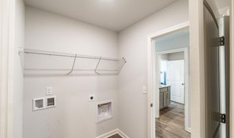658 5th St NW, Arab, AL 35016