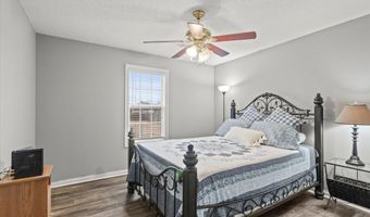 74 Mary Jo Isom Ln, Arab, AL 35016