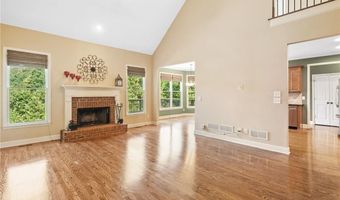 61 Eagle Rock Dr, Acworth, GA 30101