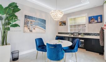 555 Peachtree Rd, Orlando, FL 32804