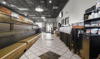 107 S Main St, Almont, MI 48003