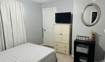 24 Merrimac St, Bangor, ME 04401