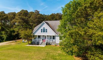 126 Narrow Shore Rd, Aydlett, NC 27916