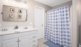 1337 Placid Wood Rd, Auburn, AL 36830