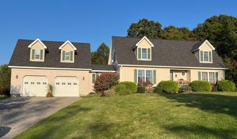 18 Ohandley Dr, Amenia, NY 12501