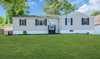 504 Holly Blvd, Bayville, NJ 08721