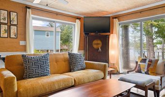 2684 LAKEVIEW Cir, Alford, FL 32420