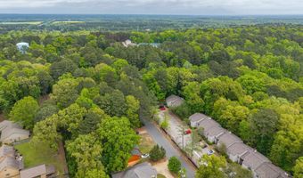 1019 VILLAGE Dr A&B, Arkadelphia, AR 71923