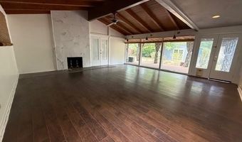 2073 Highland Ave, Abilene, TX 79605