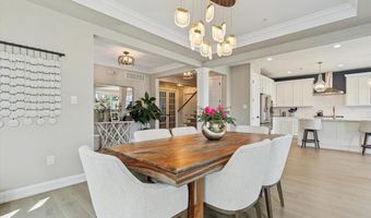 821 GREENWICH Dr, Ambler, PA 19002