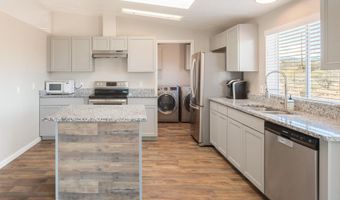 232 N WILDCAT Pl, Benson, AZ 85602