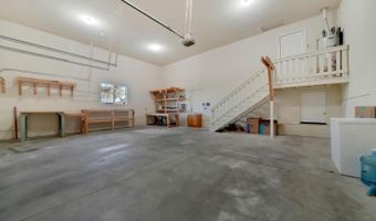 345 Live Oak Dr, Angels Camp, CA 95222