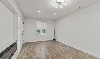 630 W Cross St, Austin, IN 47102