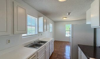 309 S 2nd St, Alpine, TX 79830