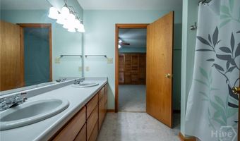 102 Chickadee Ct, Athens, GA 30605