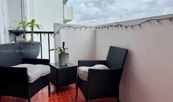 2780 NE 183rd St 1607, Aventura, FL 33160