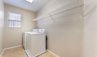 647 Moonlight Stroll St, Henderson, NV 89002