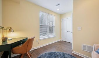 446 KINGSLEY St, Philadelphia, PA 19128