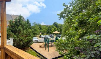 21776 LADYSLIPPER Sq, Ashburn, VA 20147