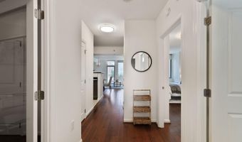 851 N GLEBE Rd 409, Arlington, VA 22203