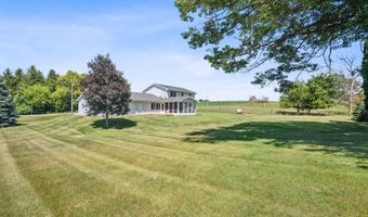 30020 Prier, Dyersville, IA 52040