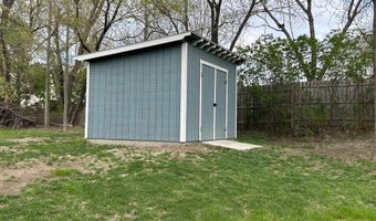 144 W 6th St, Ainsworth, NE 69210