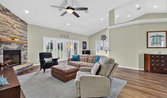 2556 NE 120TH St, Anthony, FL 32617
