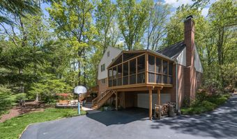 11836 HUNTING RIDGE Ct, Potomac, MD 20854