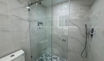 18021 Biscayne Blvd 1404, Aventura, FL 33160