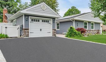 103 Idlewild Ln, Aberdeen, NJ 07747