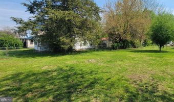 21 W MISPILLION St, Harrington, DE 19952