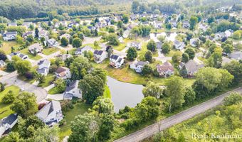 1055 Dogwood Meadows Dr SE, Ada, MI 49301