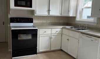 76 Vernon St, Bangor, ME 04401