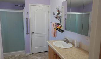 420 Sage St, American Falls, ID 83211