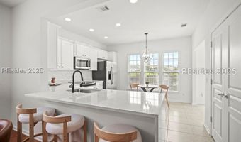 15 Clover Dr, Bluffton, SC 29909