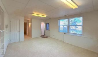 210 Knollwood St W, Annandale, MN 55302