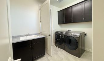 2902 E EBONY Dr, Chandler, AZ 85286