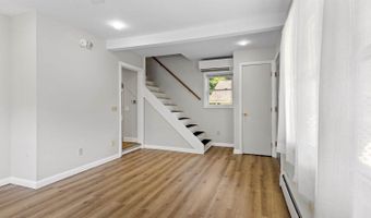 24 Warwick St, Bangor, ME 04401