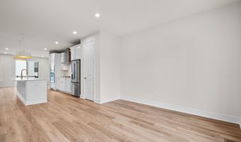 42121 PICASSO Sq, Ashburn, VA 20148