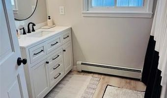 22601 W Main St, Armada, MI 48005